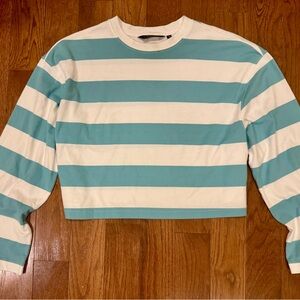 Vineyard Vines Teal and White Striped Cropped Long Sleeve